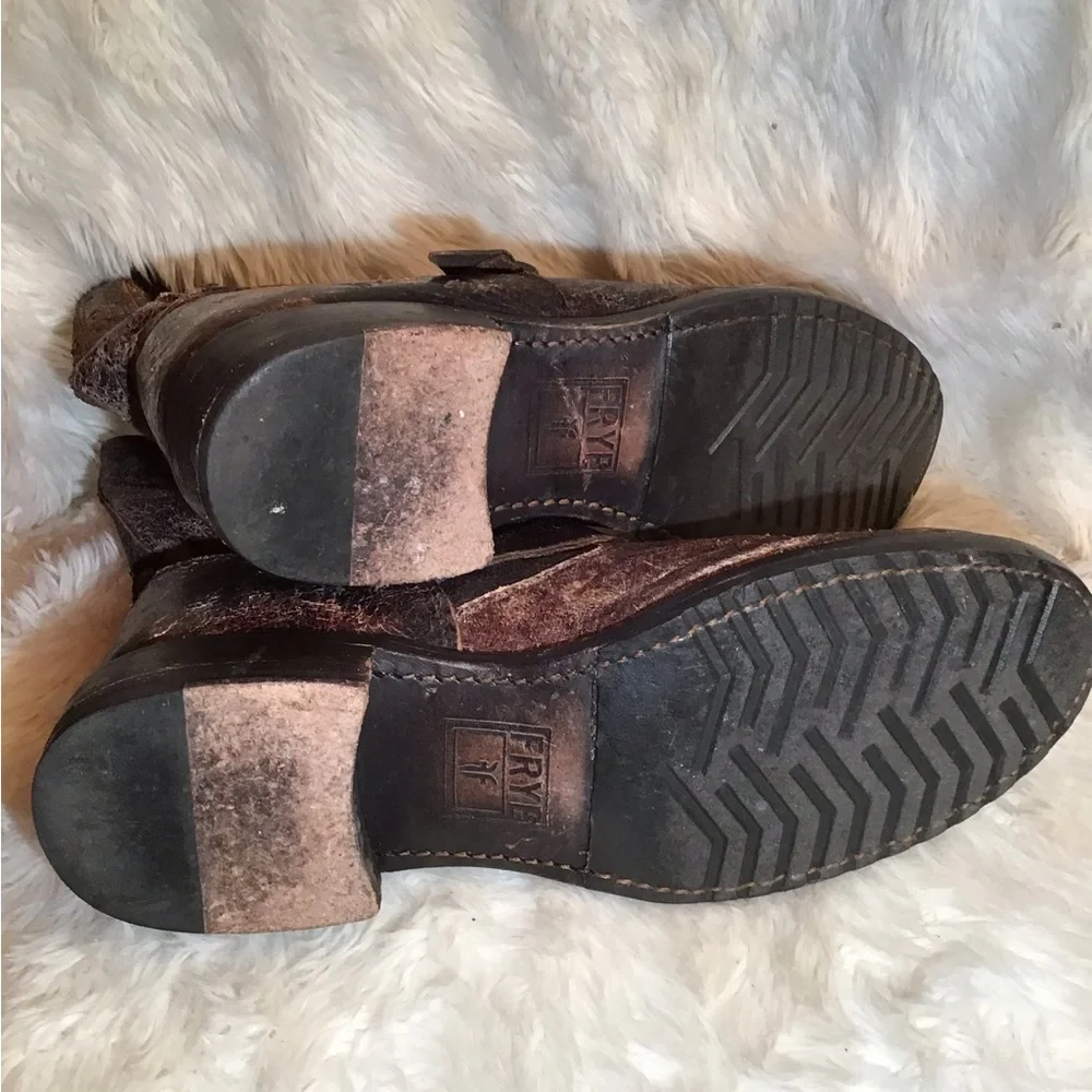 Frye Mens crackled distressed leather boots size 9